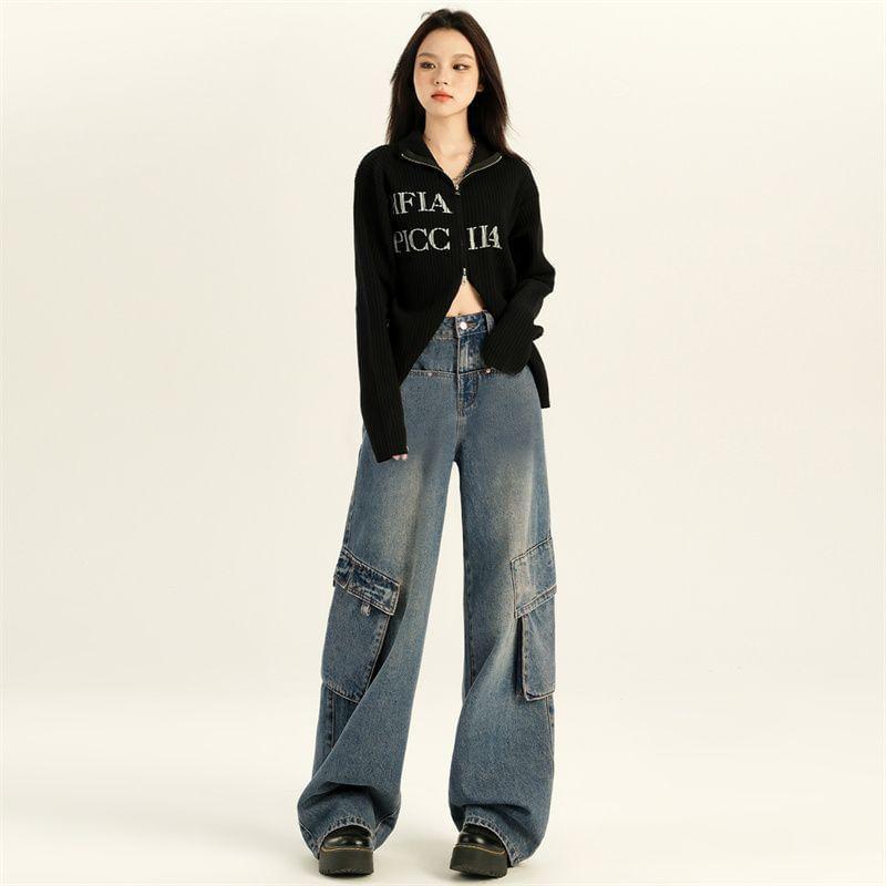 Mid Rise Washed Wide Leg Cargo Jeans Product Image