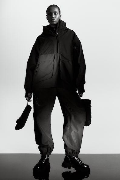 Padded Ski Anorak in StormMove™ Product Image