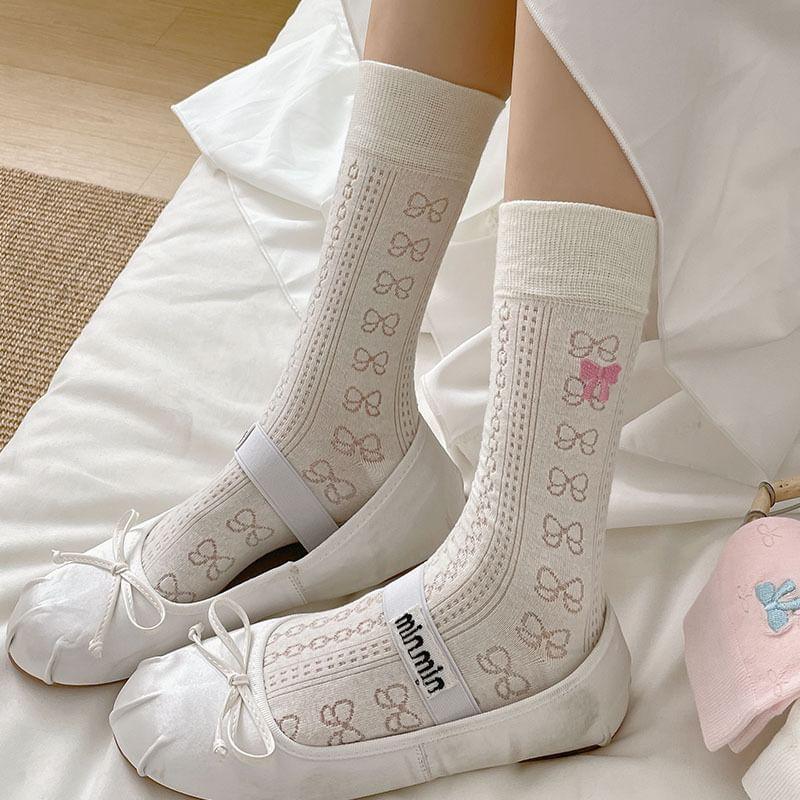 Bow Embroidered Socks Product Image