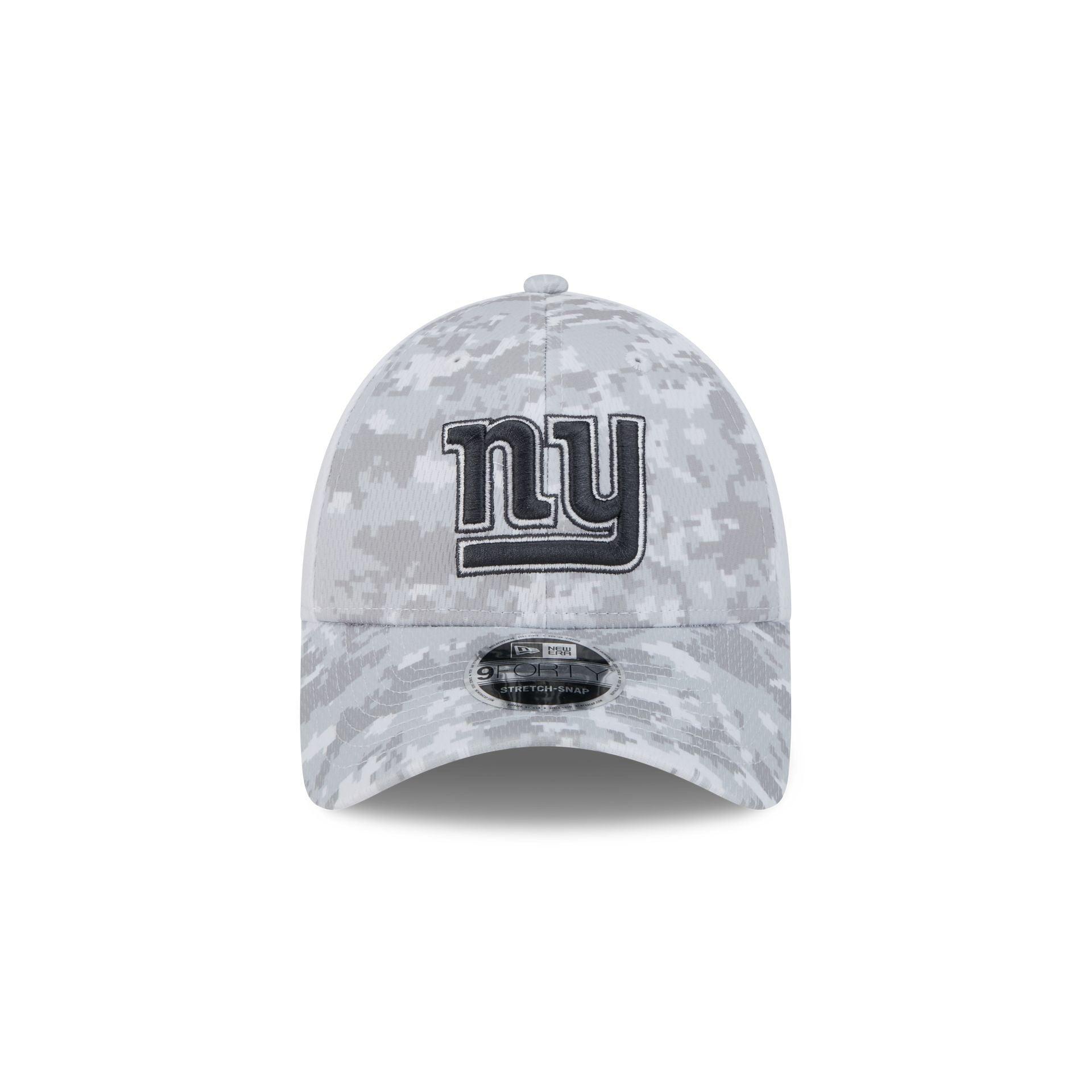 New York Giants 2024 Salute to Service 9FORTY Stretch-Snap Hat Male Product Image