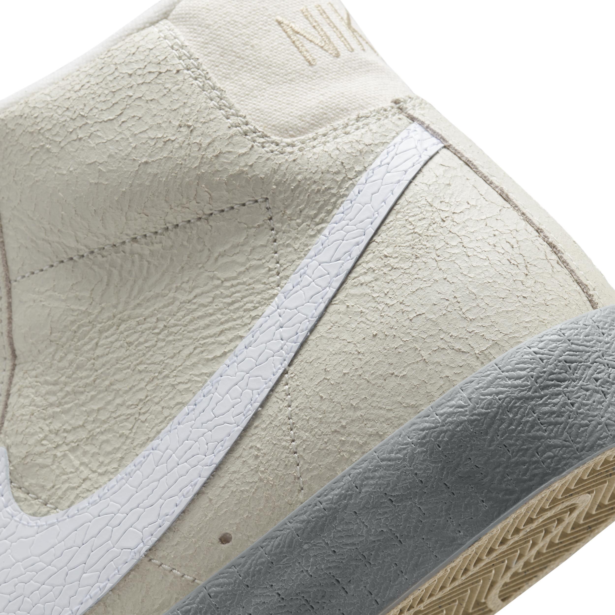 Nike Blazer Mid 77 EMB Sneaker Product Image