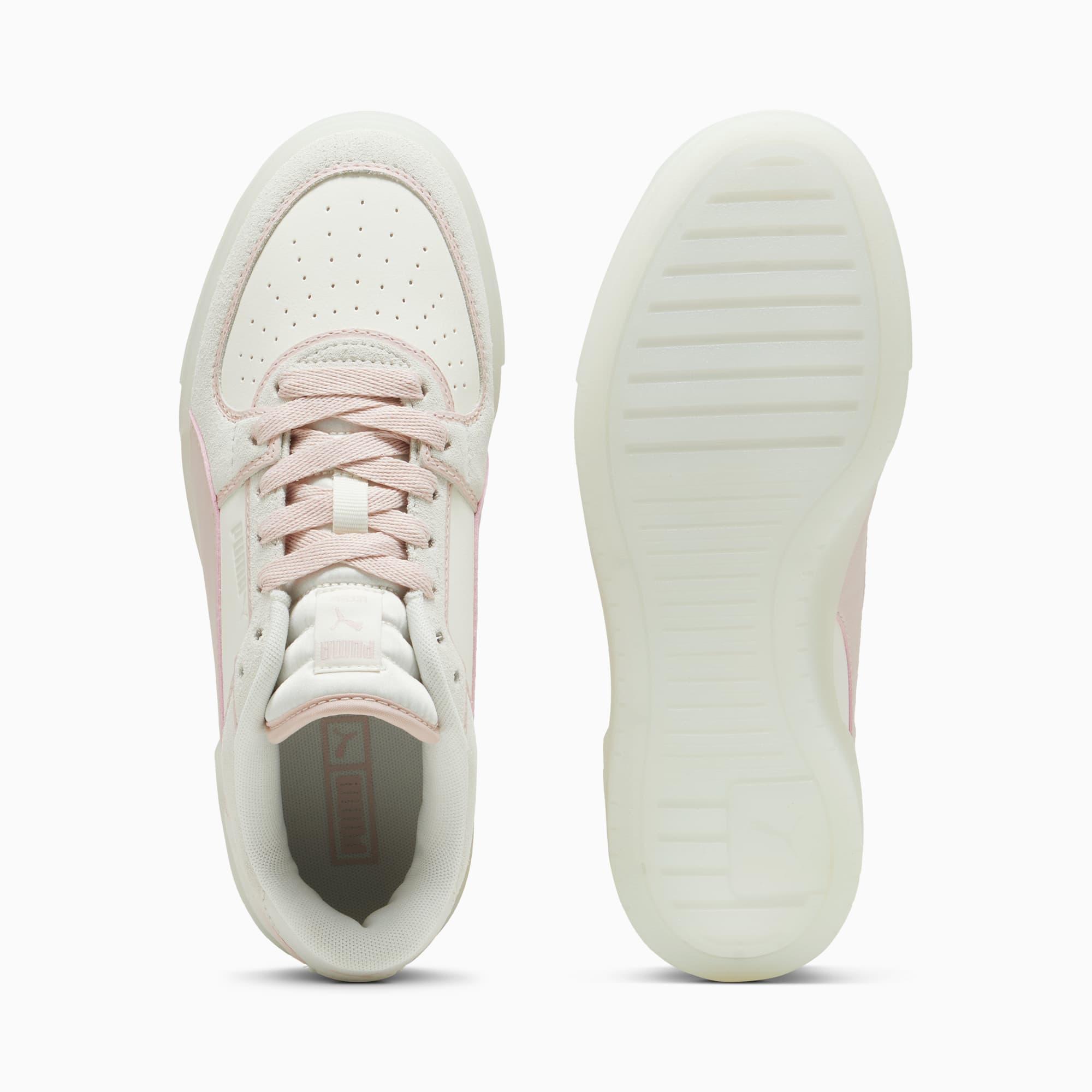 CA Pro Alaska Women's Sneakers Product Image