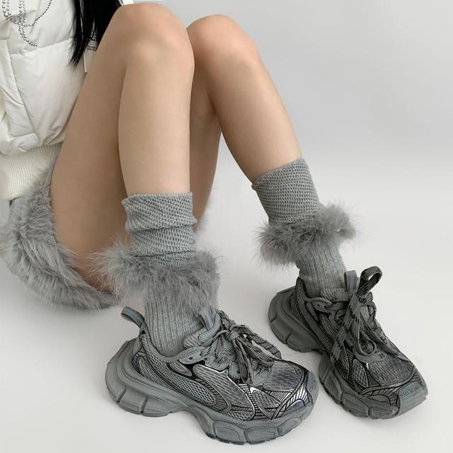 Plain Fluffy Trim Mid-Calf Socks Product Image