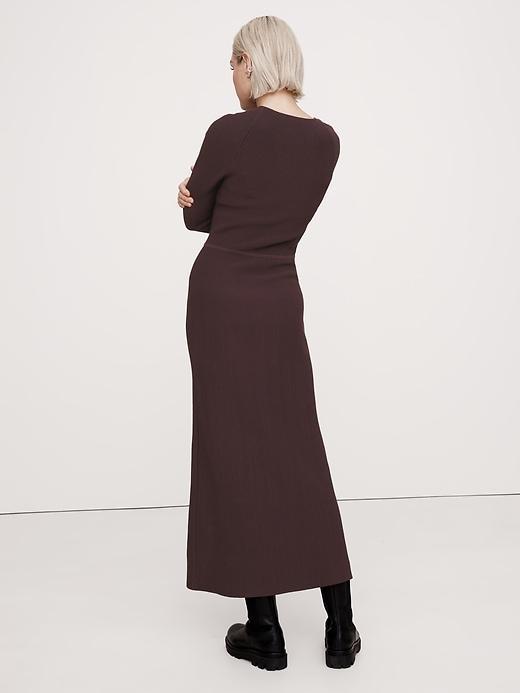 Sculpted Slash-Neck Midi Dress Product Image