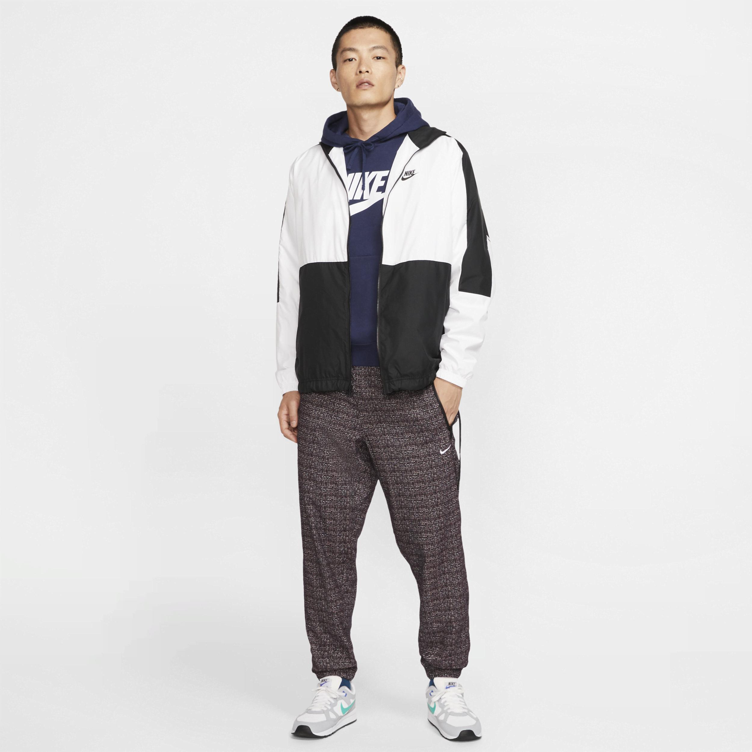 Nike Club logo hoodie in navy Product Image