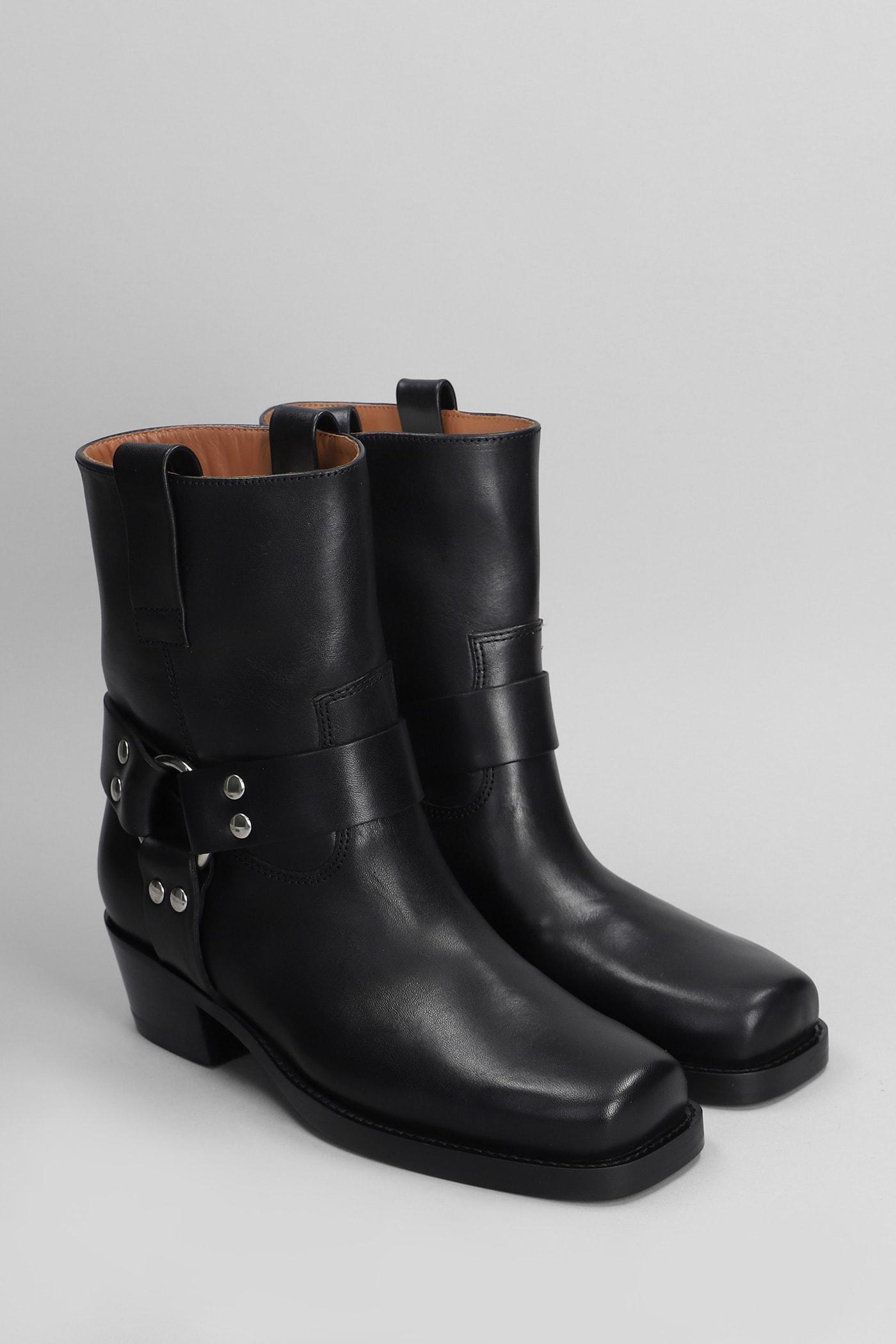 Roxy Ankle Boot In Black Product Image