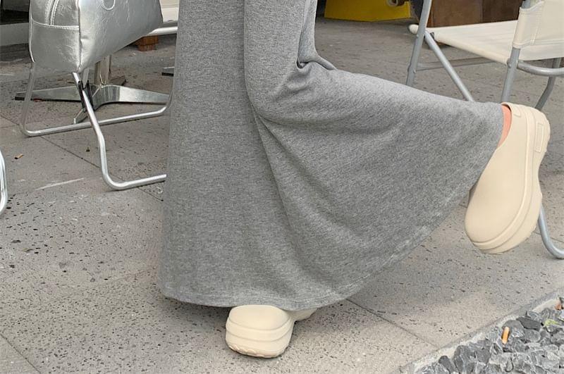 High Rise Plain Maxi Mermaid Skirt Product Image