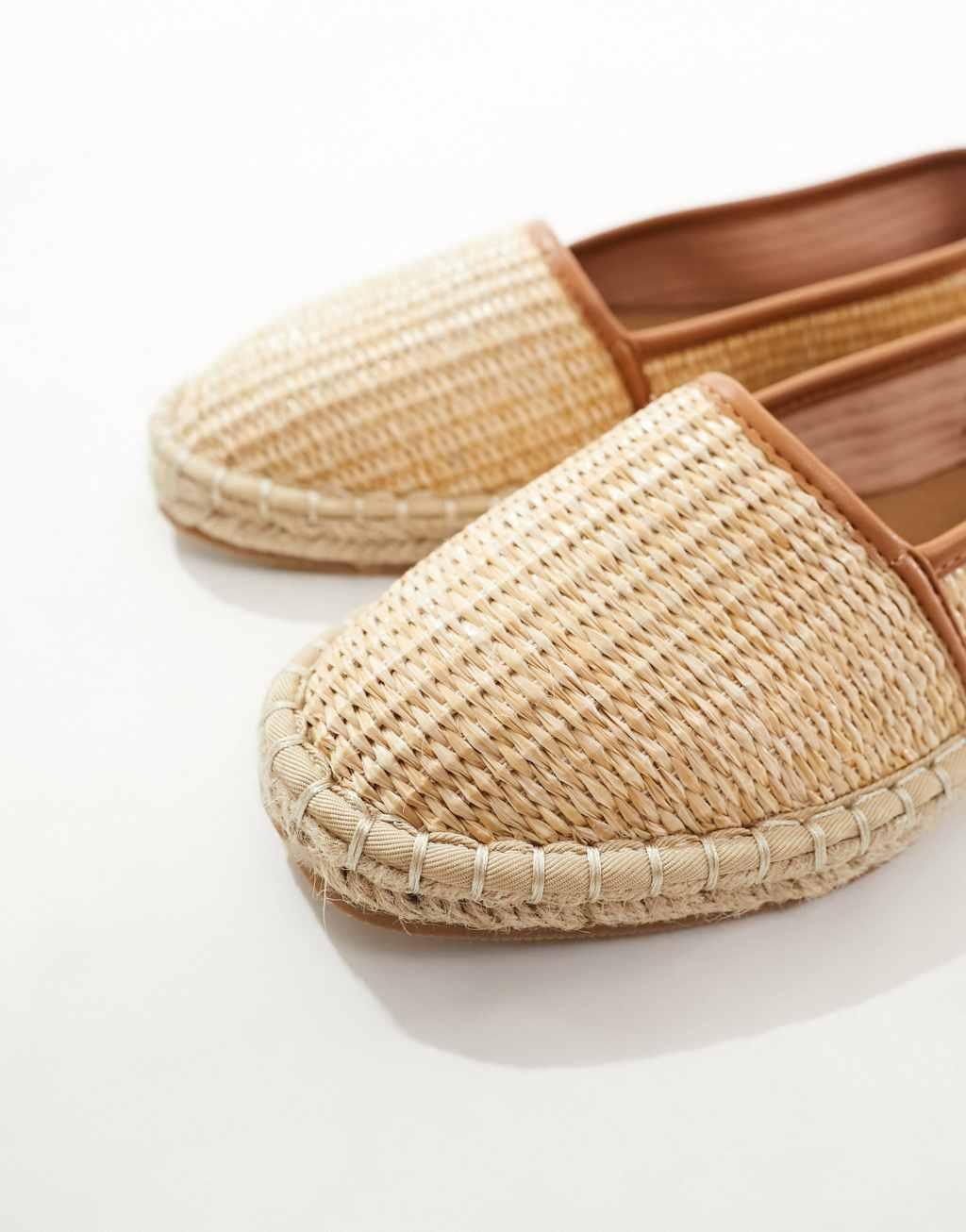 ASOS DESIGN Joey closed toe espadrilles in natural raffia Product Image