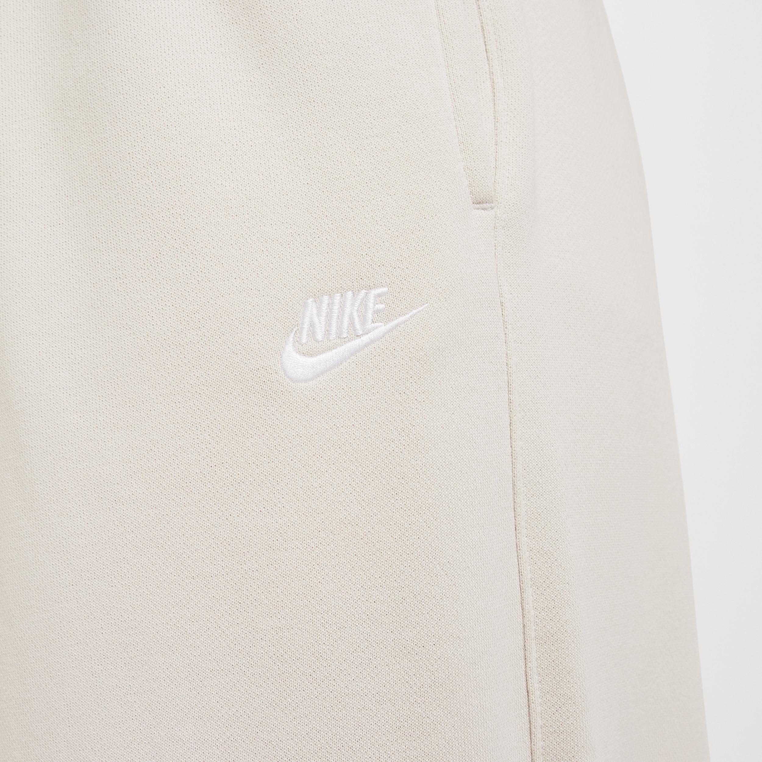 Nike Men's Club Fleece Oversized French Terry Pants Product Image