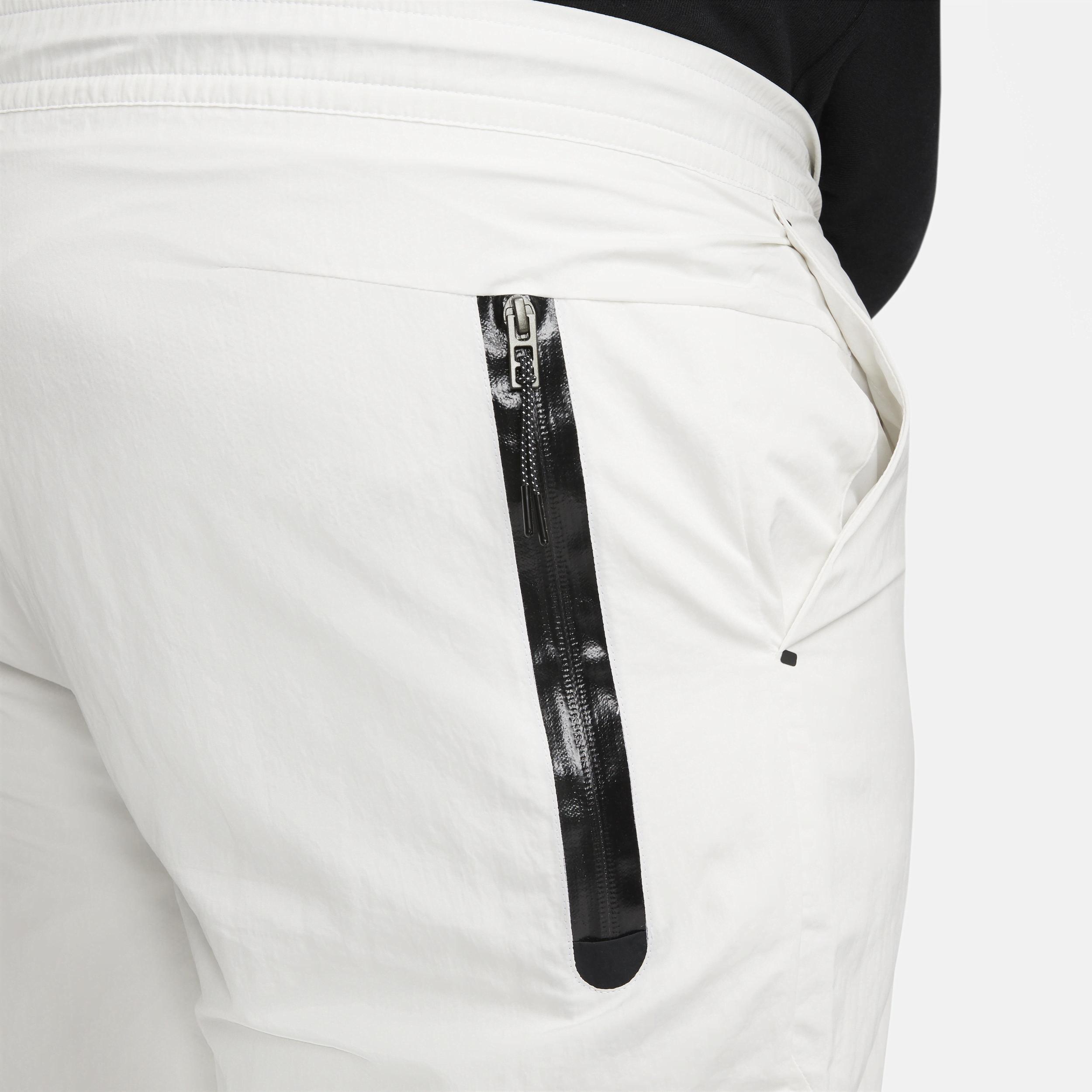 Men's Nike Sportswear Tech Essentials lined Commuter Pants Product Image