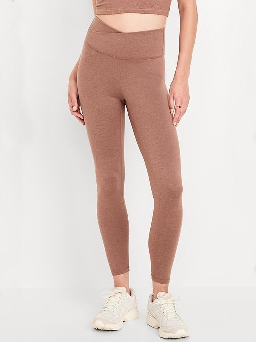 Extra High-Waisted CloudComfy 7/8 Leggings Product Image