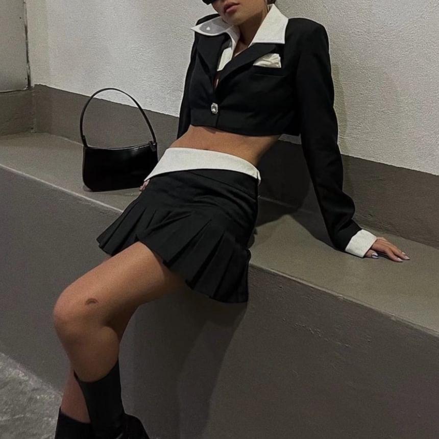 Set: Mock Two-Piece Two-Tone One-Buttoned Crop Blazer + Low Rise Pleated Mini A-Line Skirt Product Image