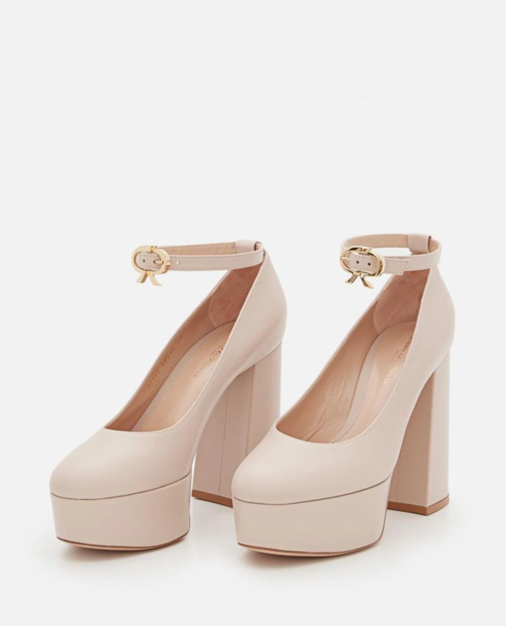 GIANVITO ROSSI Vernice Platform Leather Pumps In Nude product image