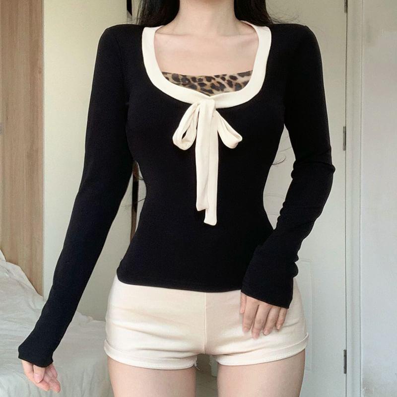 Long Sleeve Crew Neck Leopard Print Slim Fit Crop Top Product Image