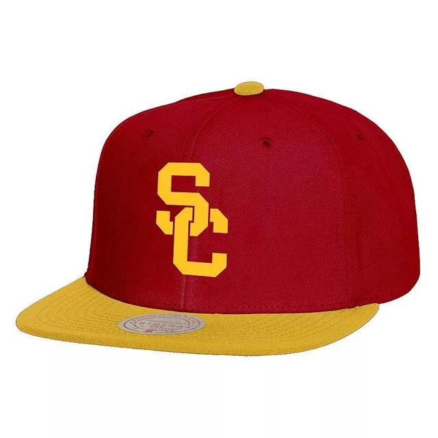 Mens Mitchell & Ness Cardinal/Gold USC Trojans 2-Tone 2.0 Snapback Hat Product Image