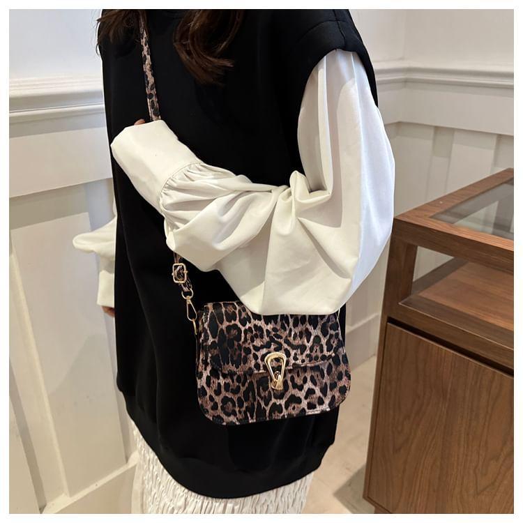 Leopard Patterned Flap Crossbody Bag Product Image