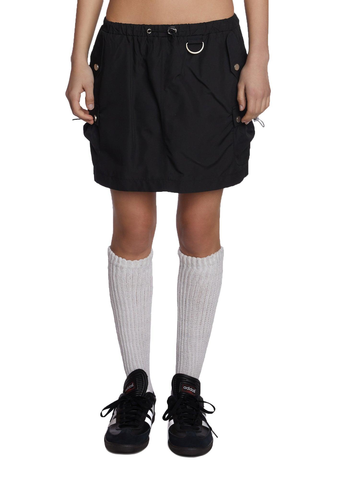 Low Waist Cargo Mini Skirt - Black product image