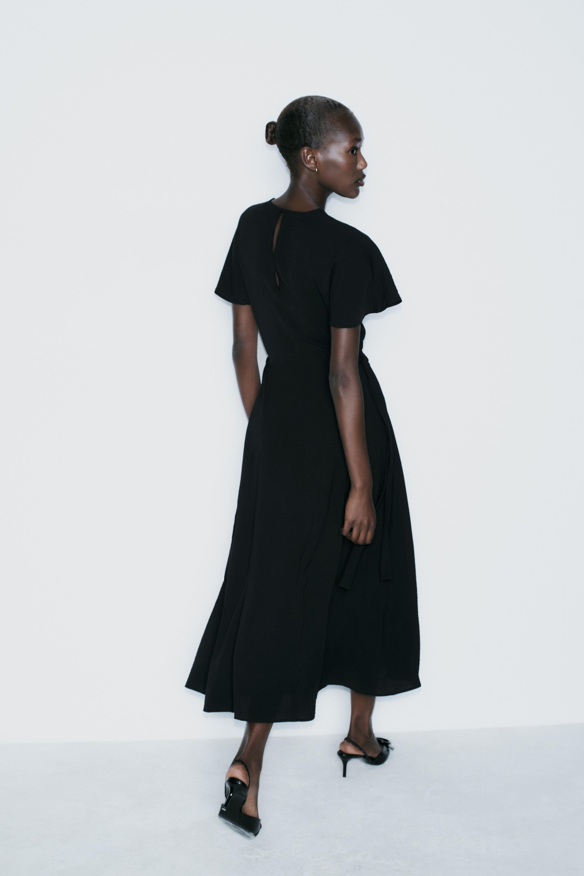 FLOWY MIDI DRESS Product Image