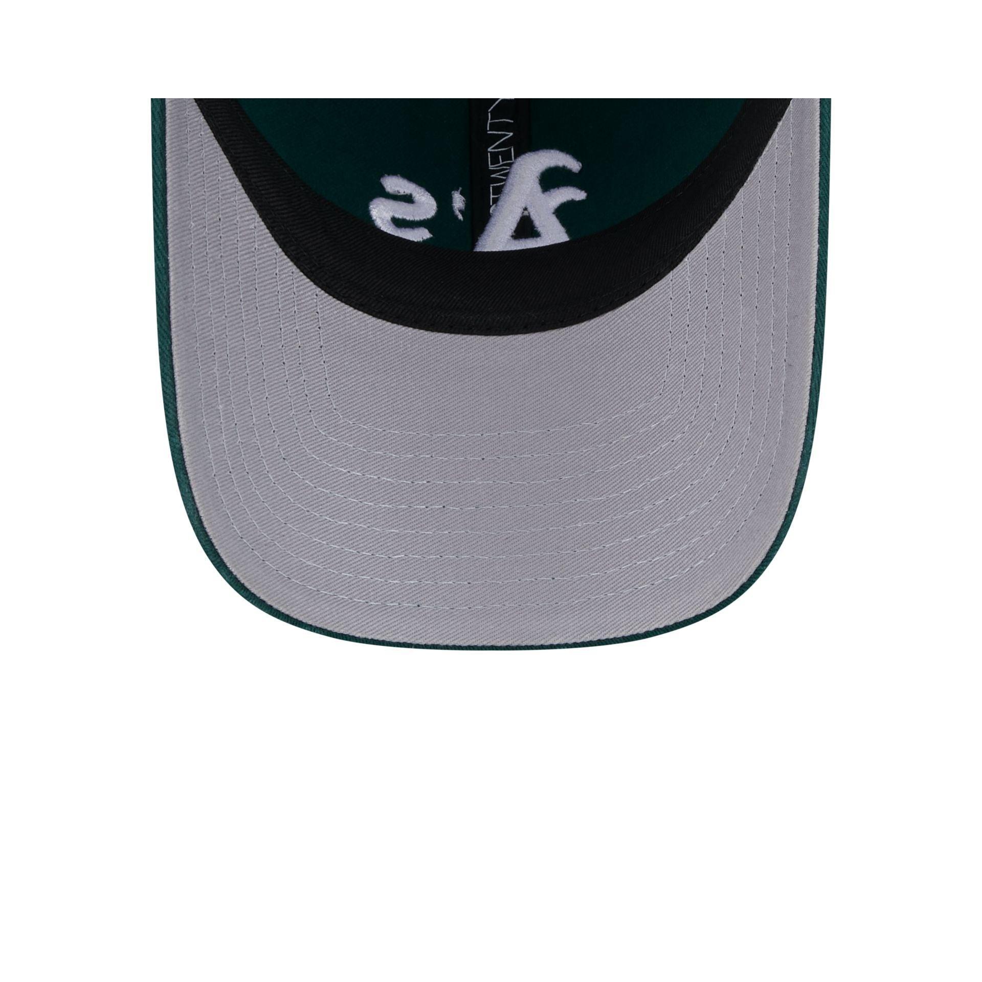 Oakland Athletics Slick 9TWENTY Trucker Hat Male Product Image