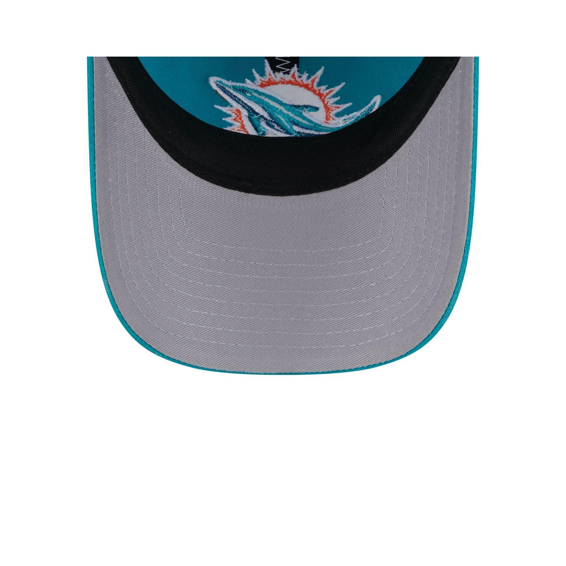 Miami Dolphins Slick 9TWENTY Trucker Hat Male Product Image