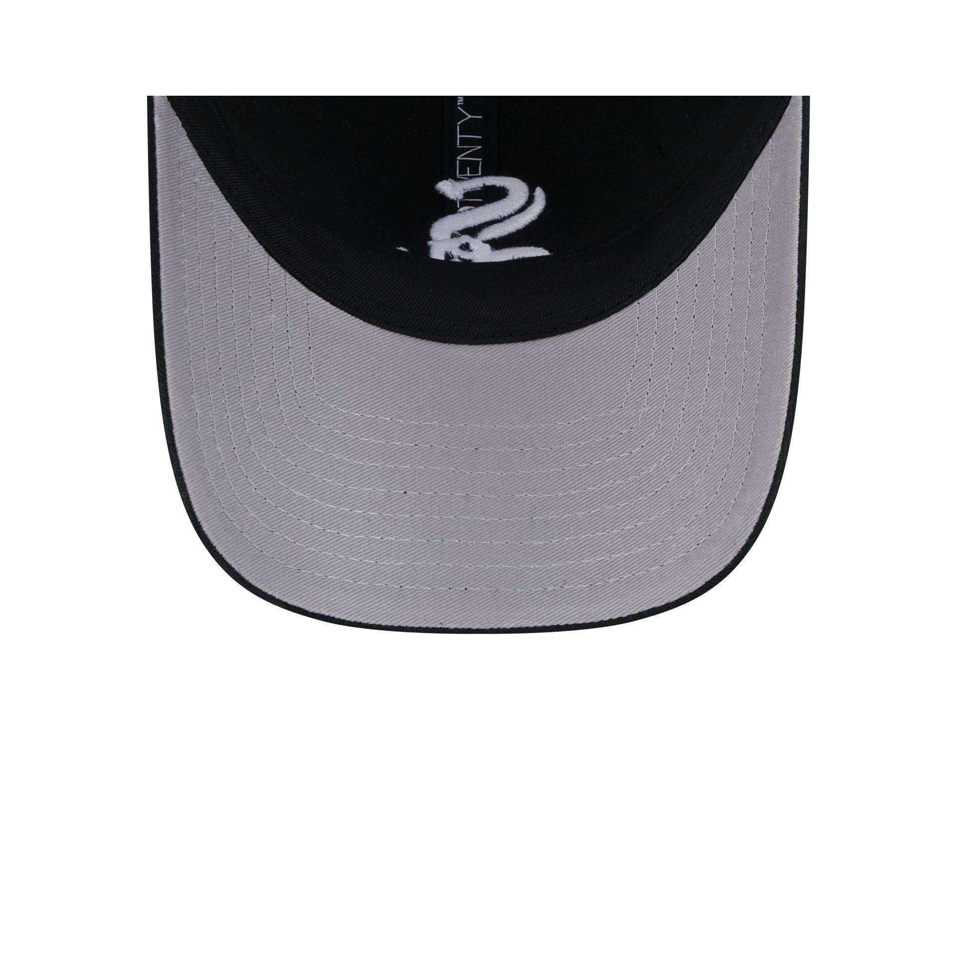 Montreal Canadiens Slick 9TWENTY Trucker Hat Male Product Image