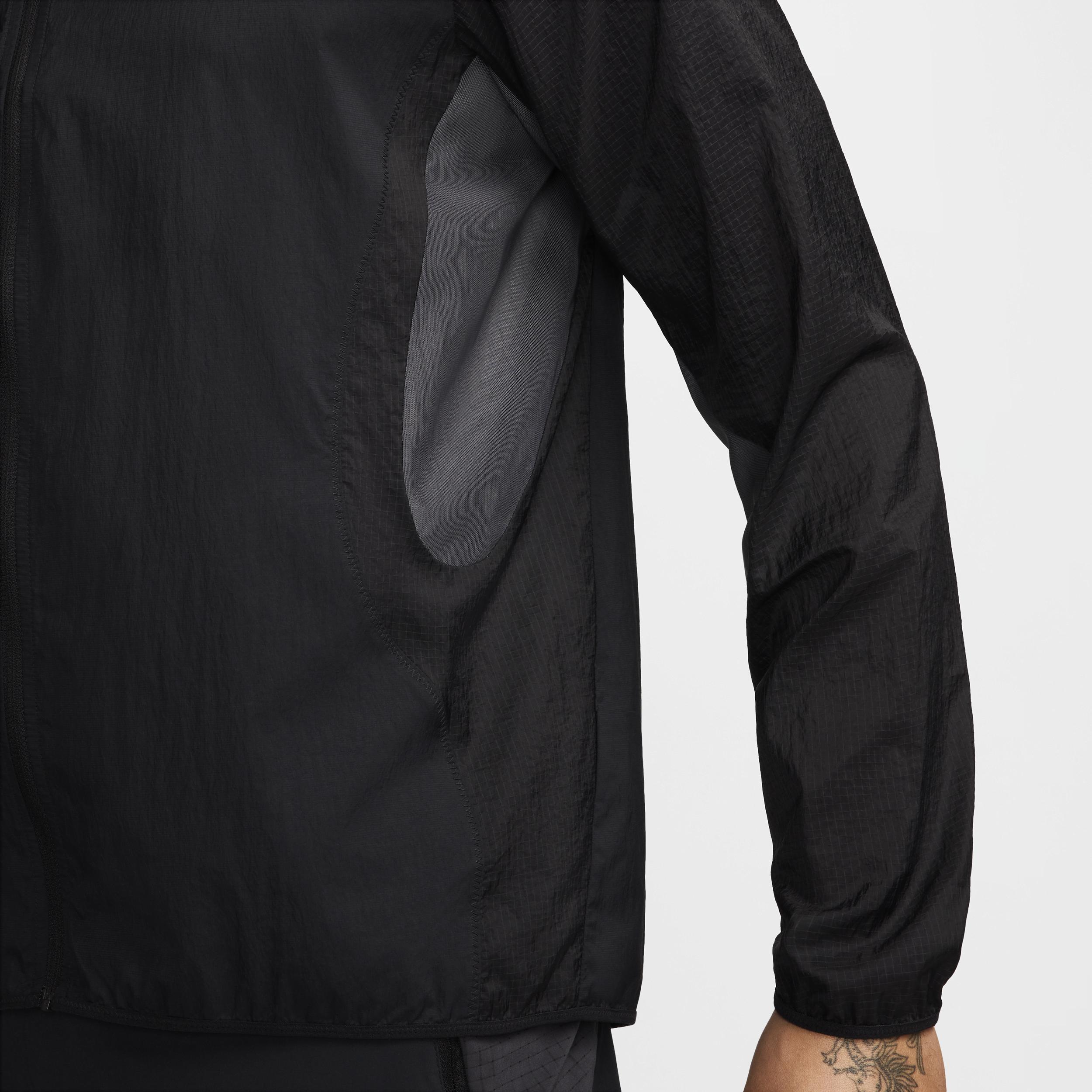 Nike Men's Trail Aireez Running Jacket Product Image