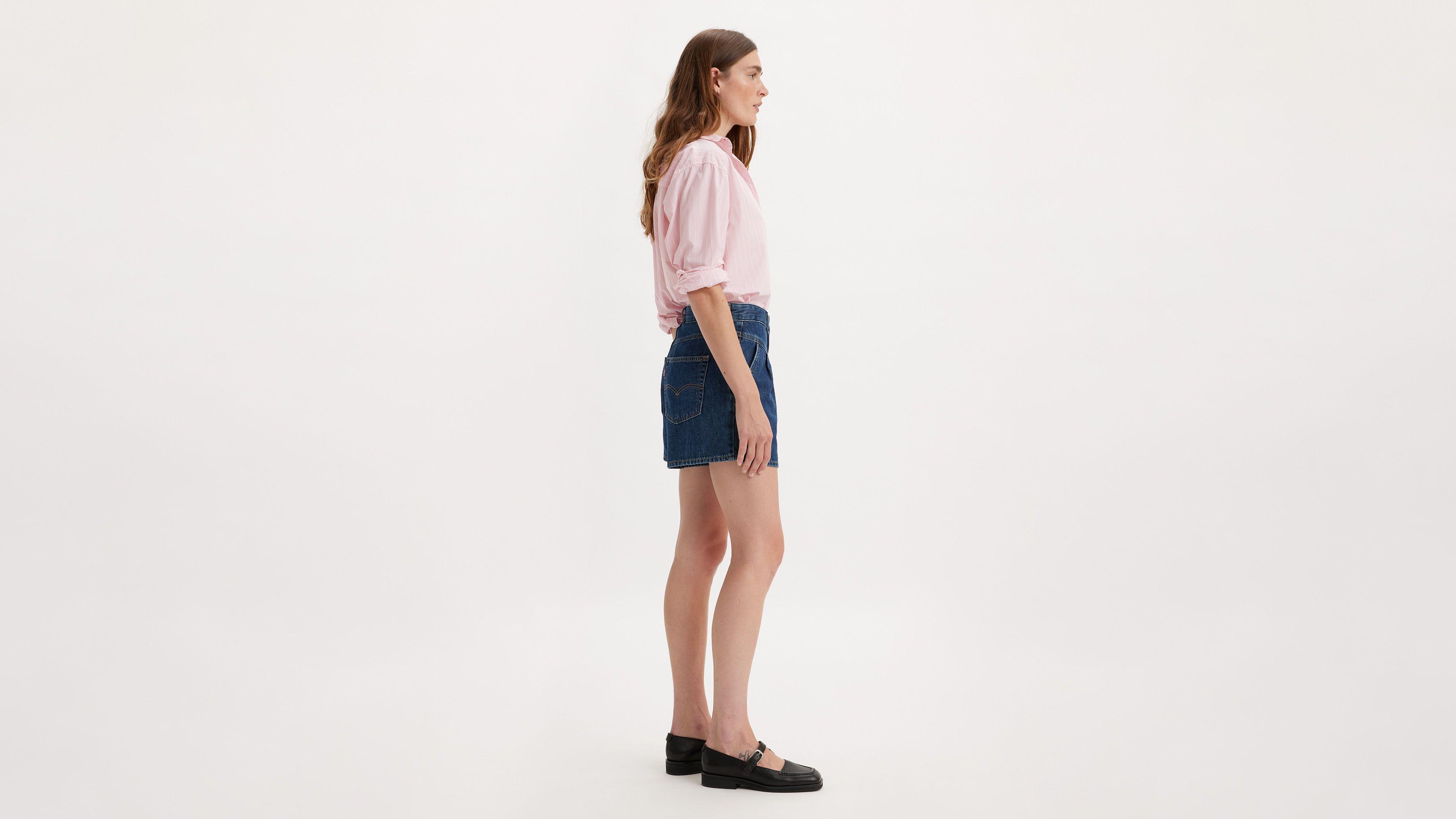 Levis Mom Featherweight Womens Shorts Product Image