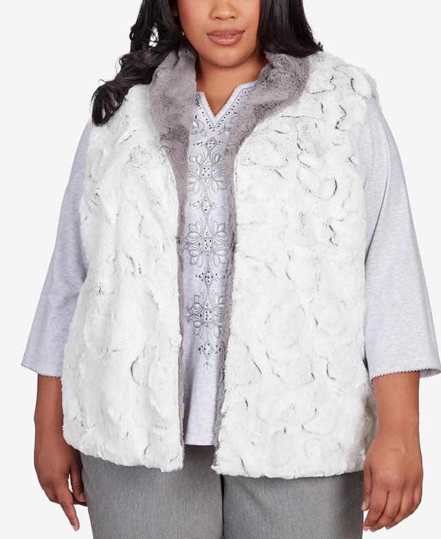 Alfred Dunner Plus Size Point of View Reversible Collared Faux Fur Vest Product Image