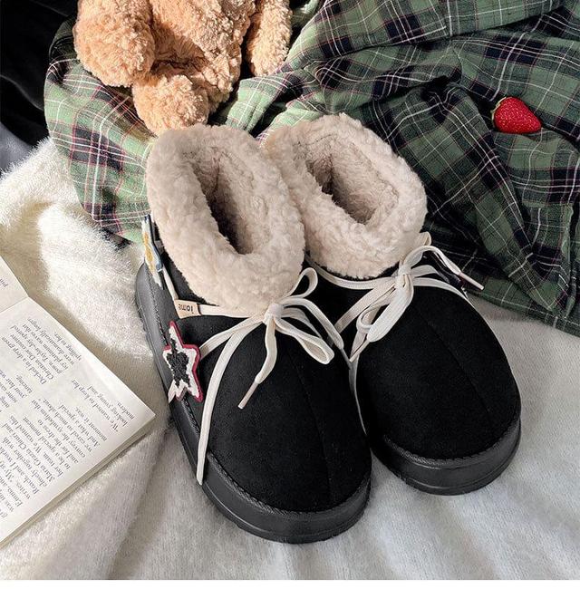 Star Applique Fleece-Lined Platform Short Snow Boots Product Image