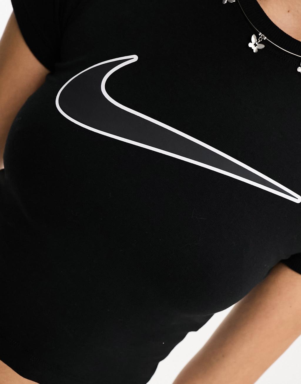 Nike Streetwear baby tee in black Product Image