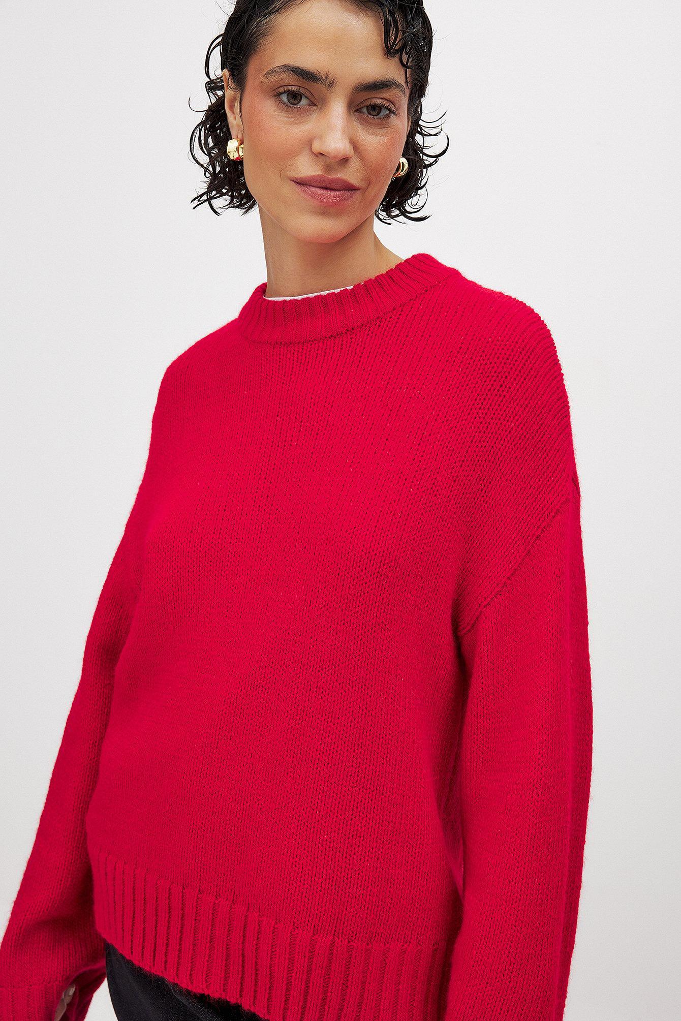 Round Neck Knitted Sweater Product Image