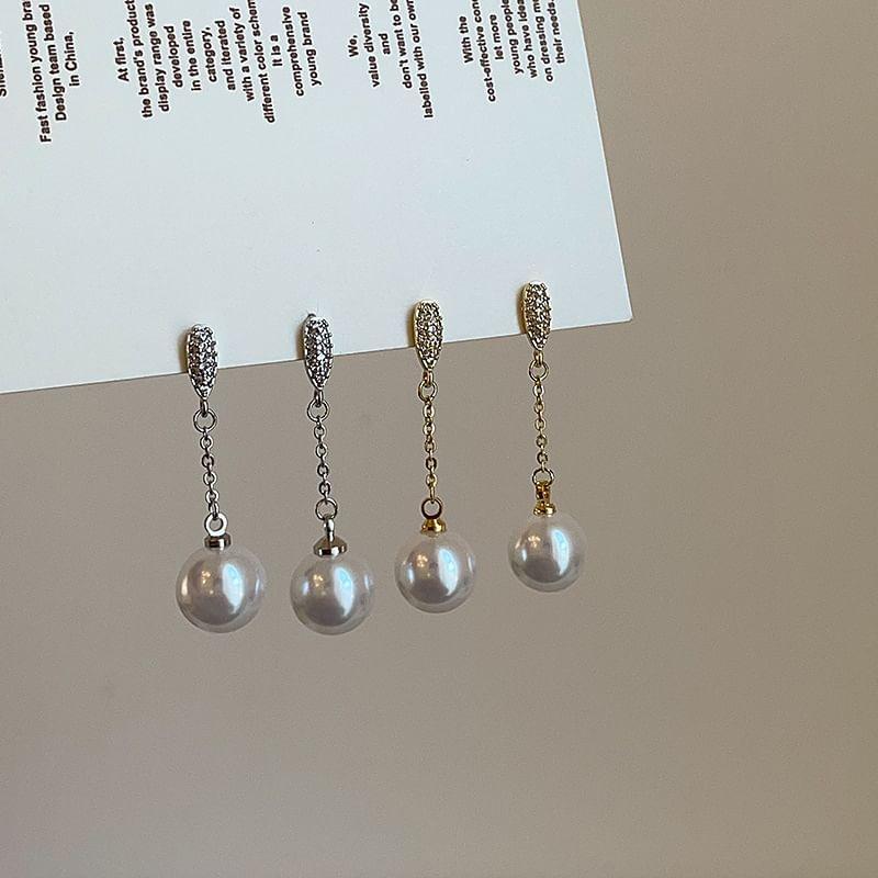 Faux Pearl Drop Earring Product Image