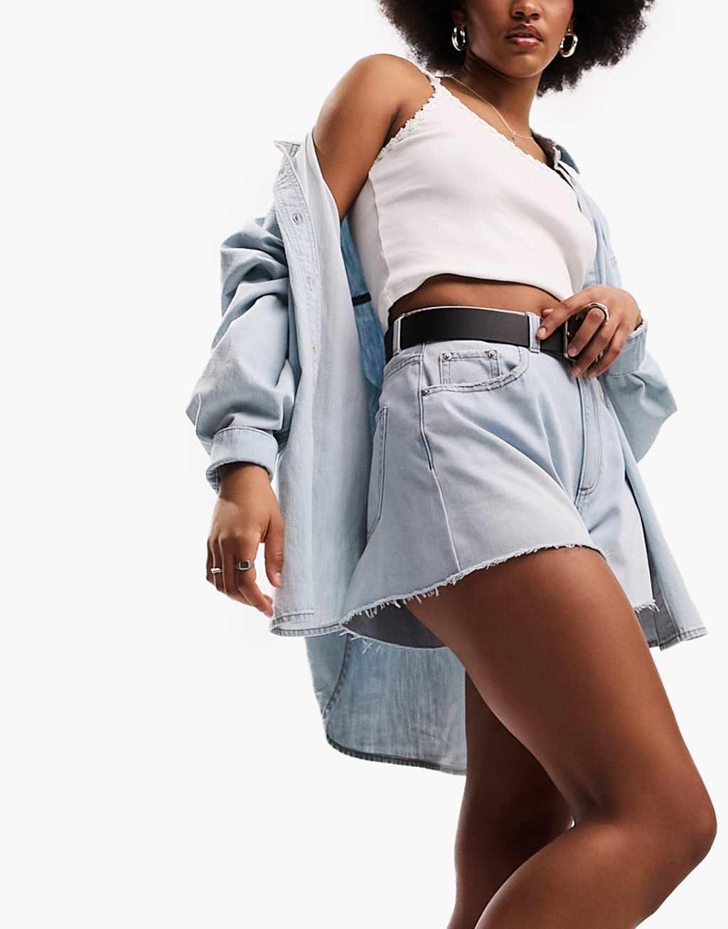 ASOS DESIGN Tall A line denim shorts in lightwash Product Image