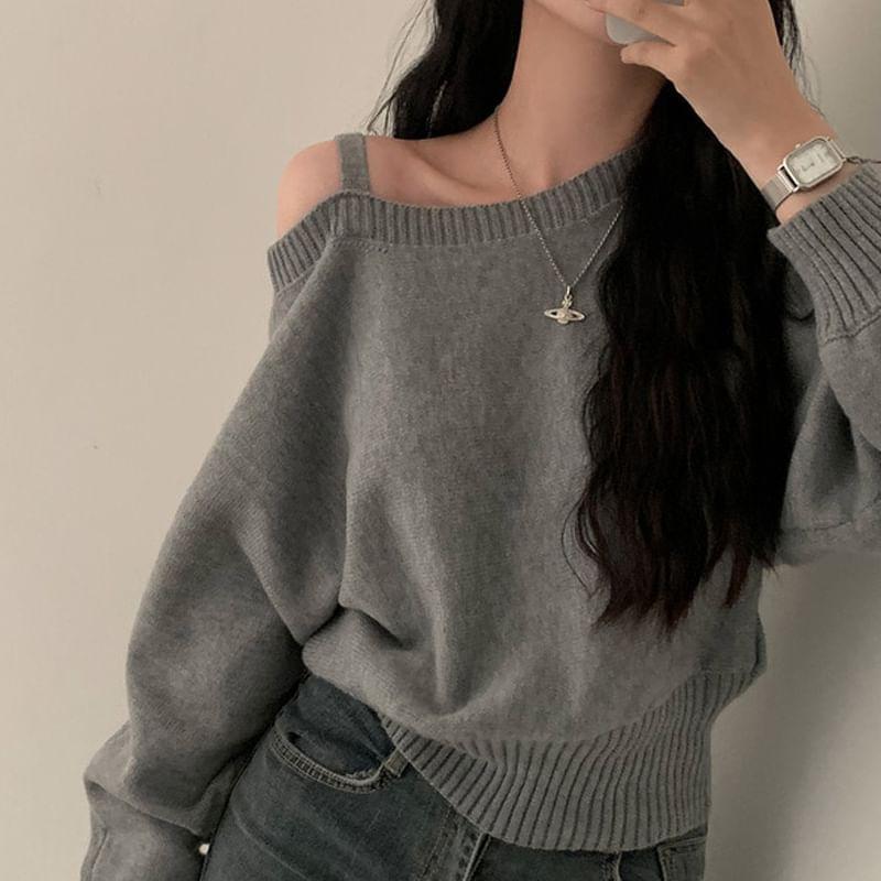 Cold-Shoulder Plain Sweater Product Image