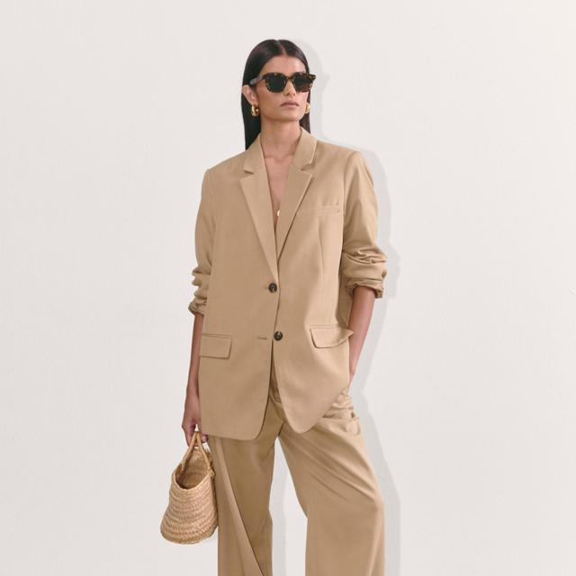 The Draper Pleated Pant in Buttersmooth Product Image