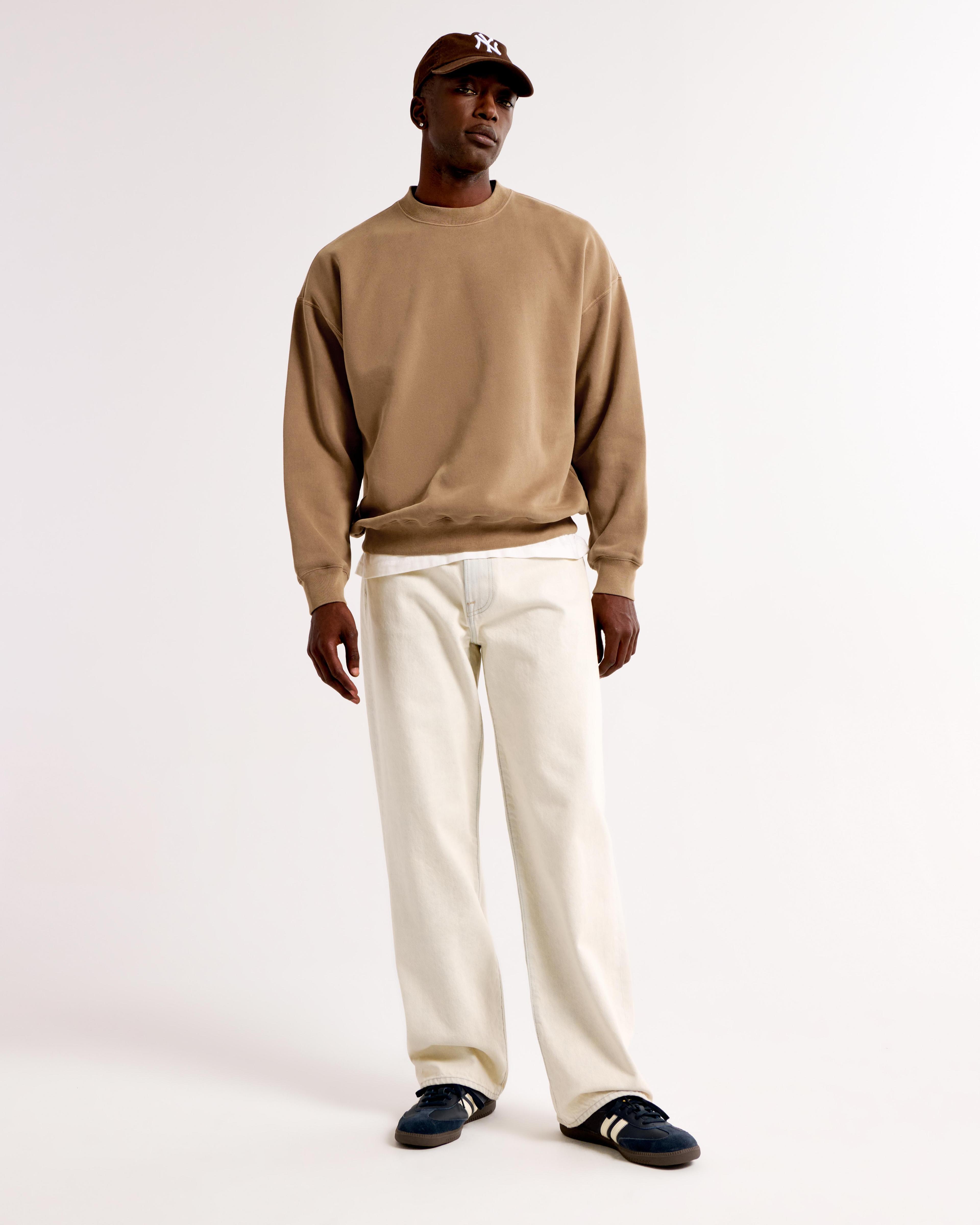 Essential Crew Sweatshirt Product Image