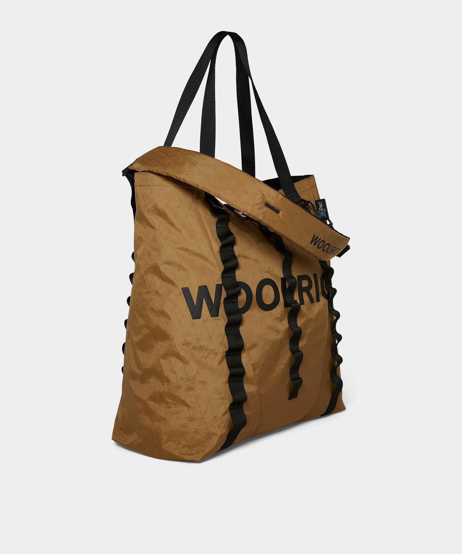 Todd Snyder x Woolrich Oversized Tech Tote in Camel Product Image