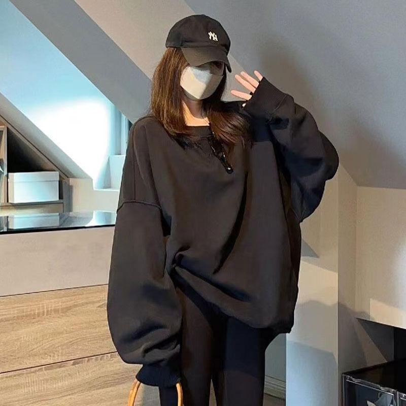 Crew Neck Plain Oversized Sweatshirt Product Image