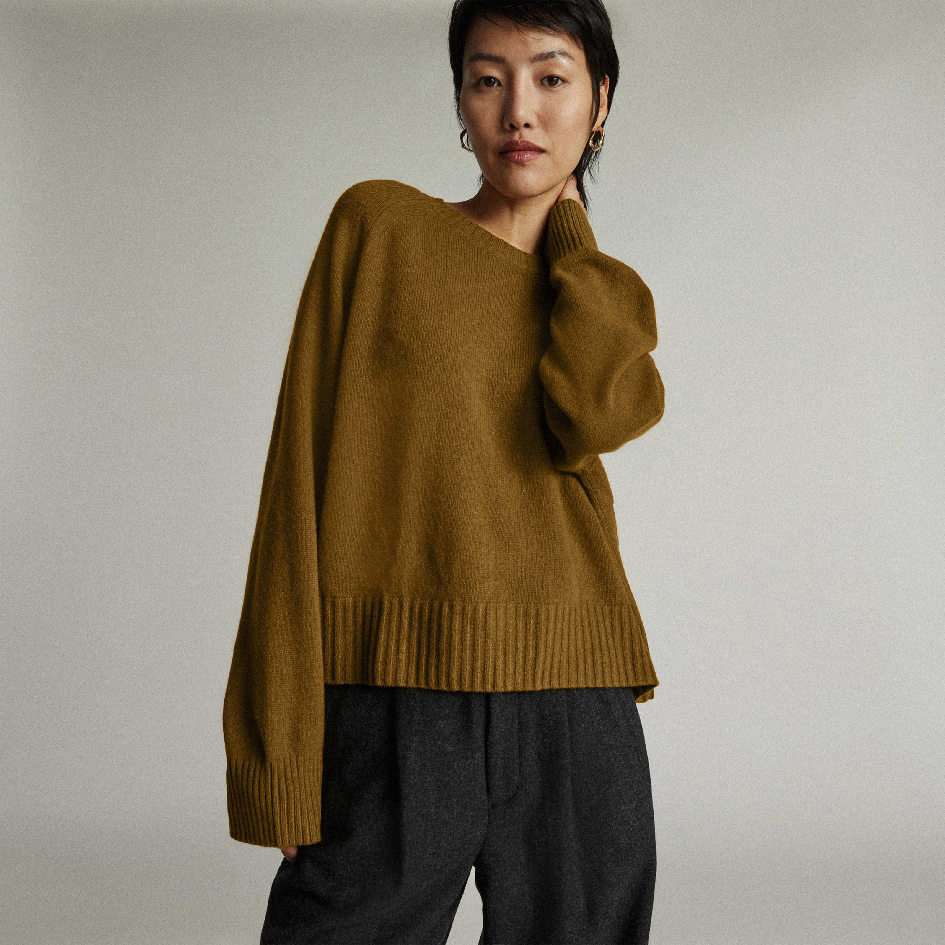 Womens Cashmere Boxy Crew Sweater by Everlane Product Image