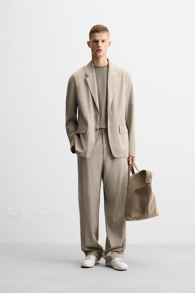 FLOWY SUIT JACKET Product Image