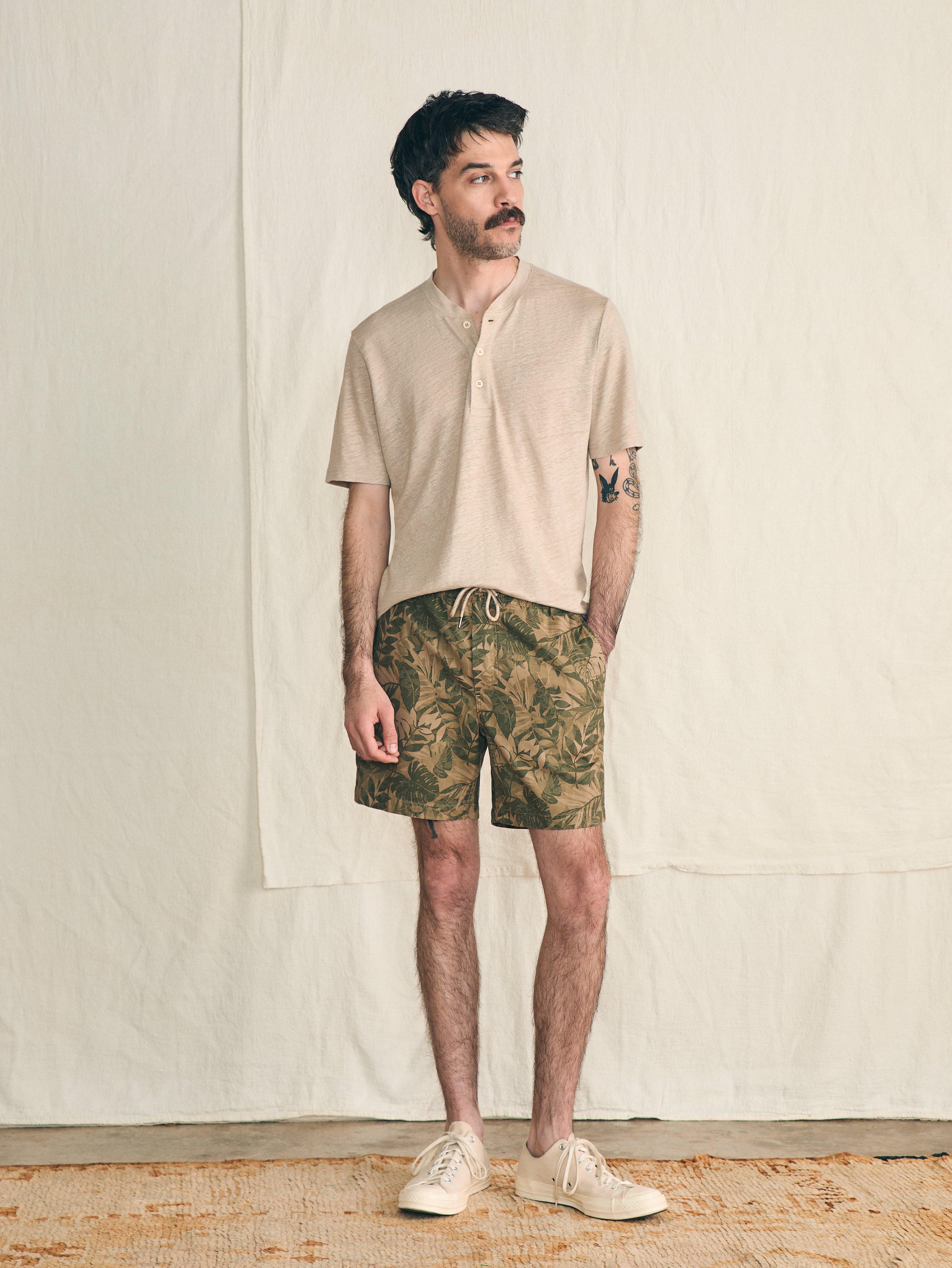 Essential Drawstring Short (6.5" Inseam) - Olive Jungle Tropical Male Product Image