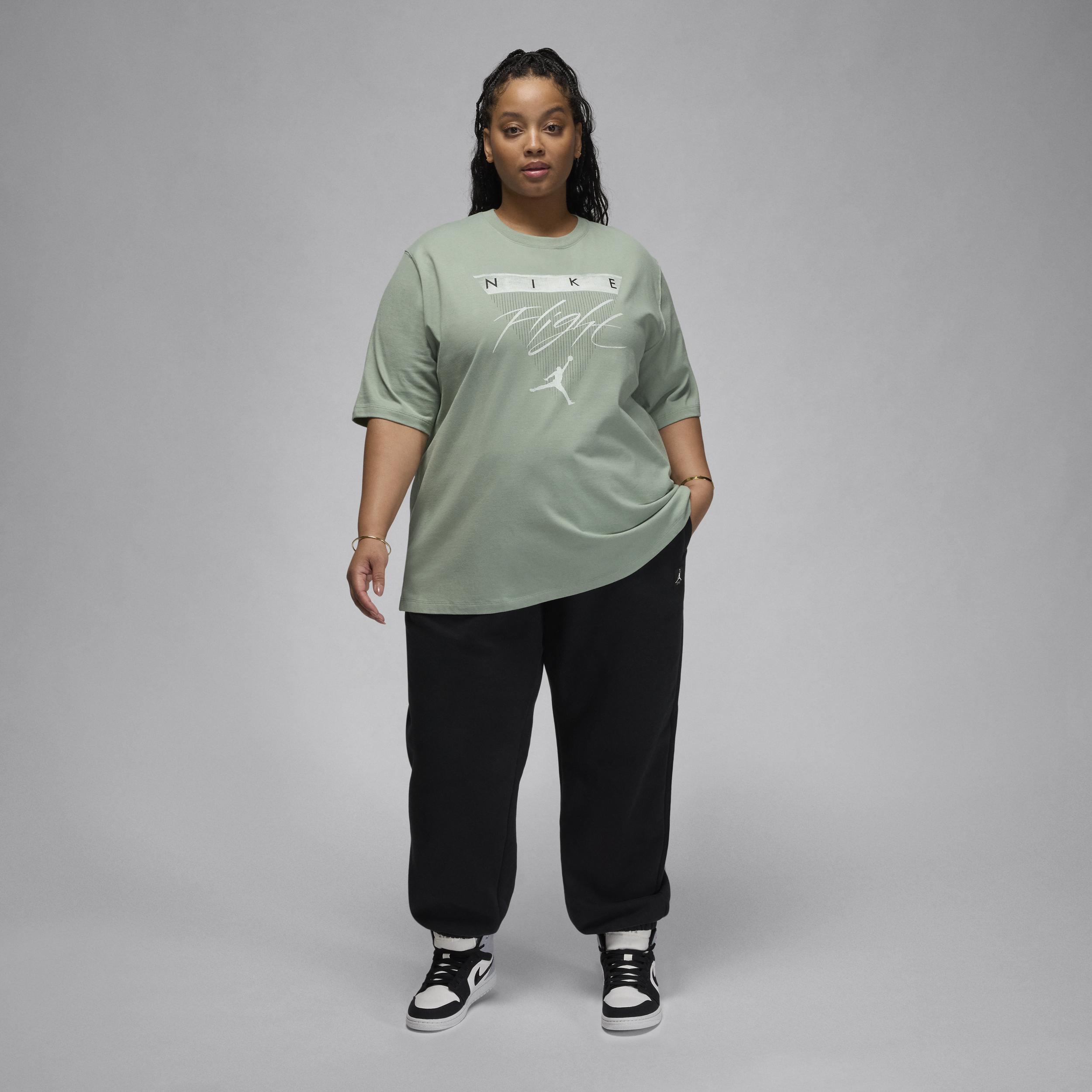 Women's Jordan Flight Heritage Graphic T-Shirt (Plus Size) Product Image