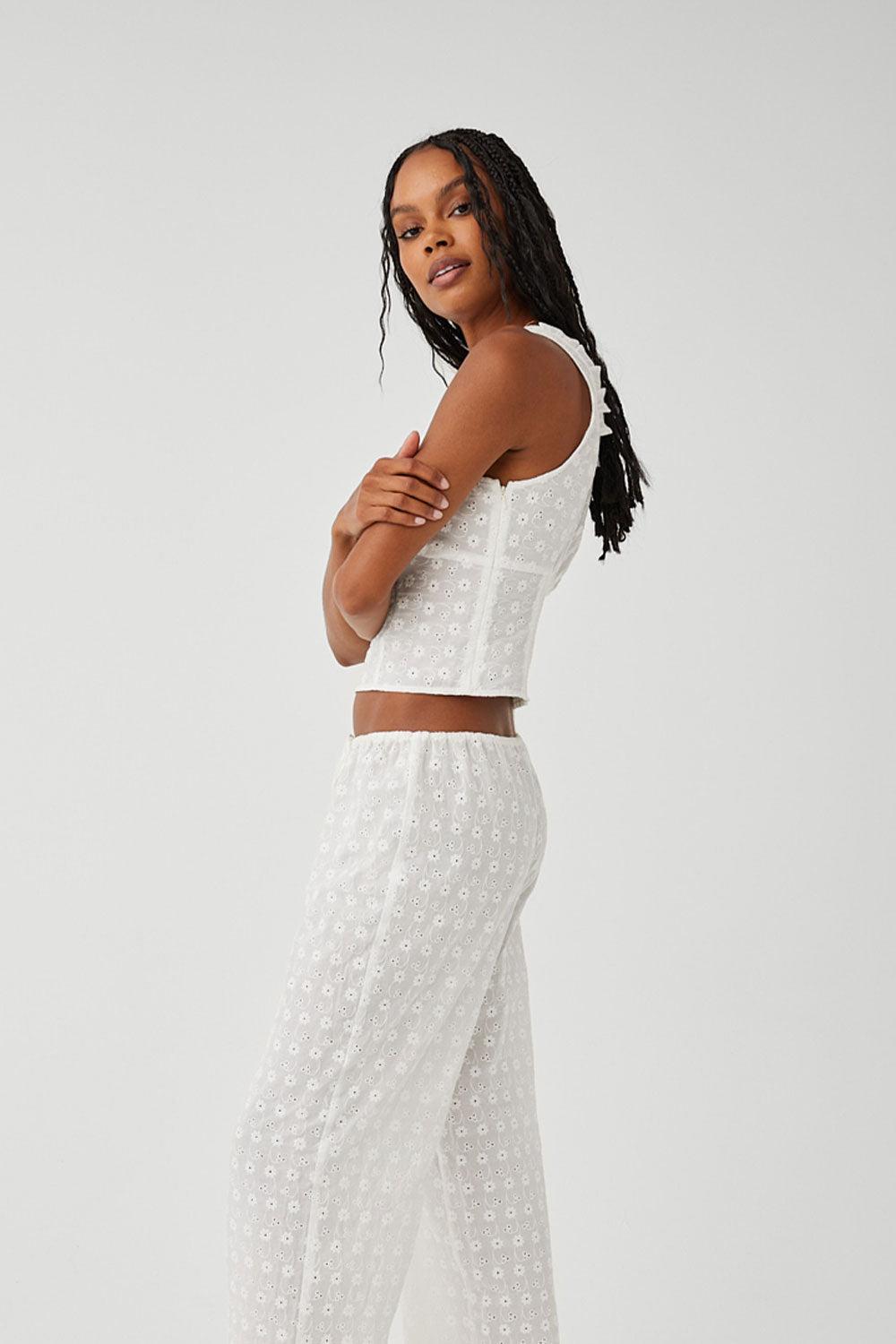 Tea Eyelet Ruffle Tank - White Product Image