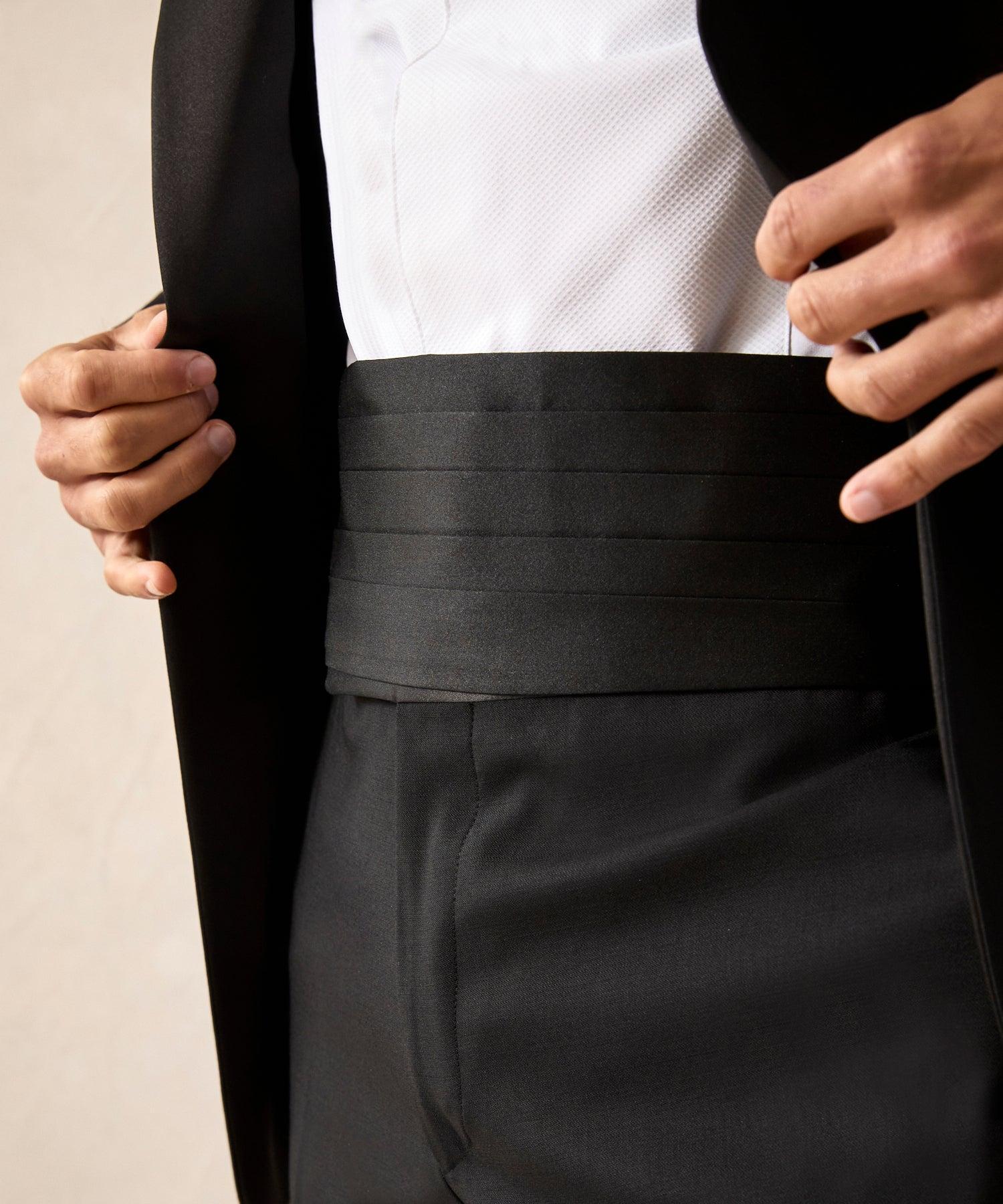 Silk Cummerbund in Black Product Image