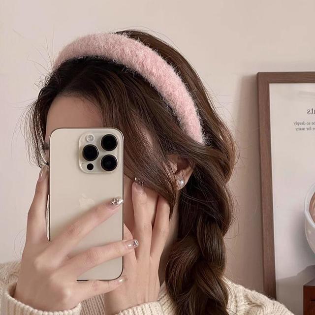 Plain Furry Headband Product Image