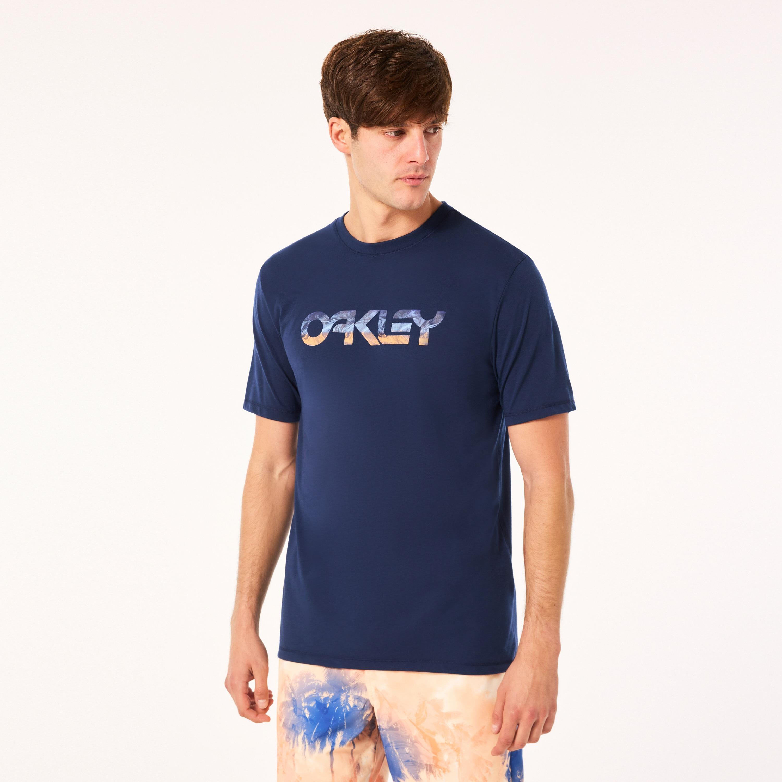 Oakley Men's B1b Sun Tee Size: M Product Image