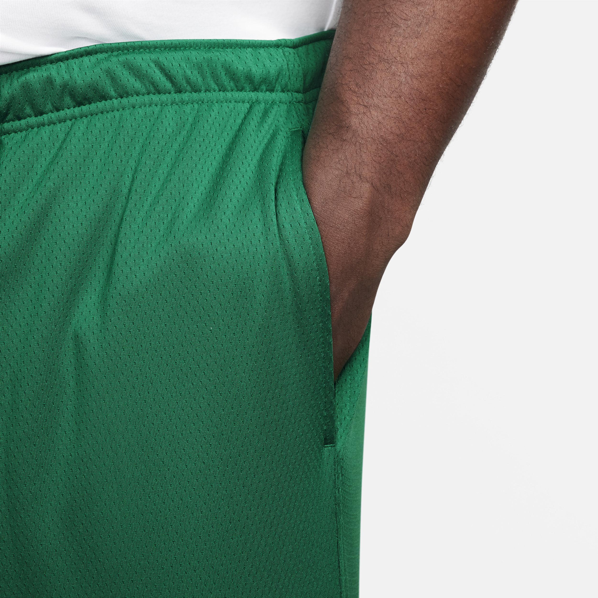 Nike Men's Club Mesh Flow Shorts Product Image