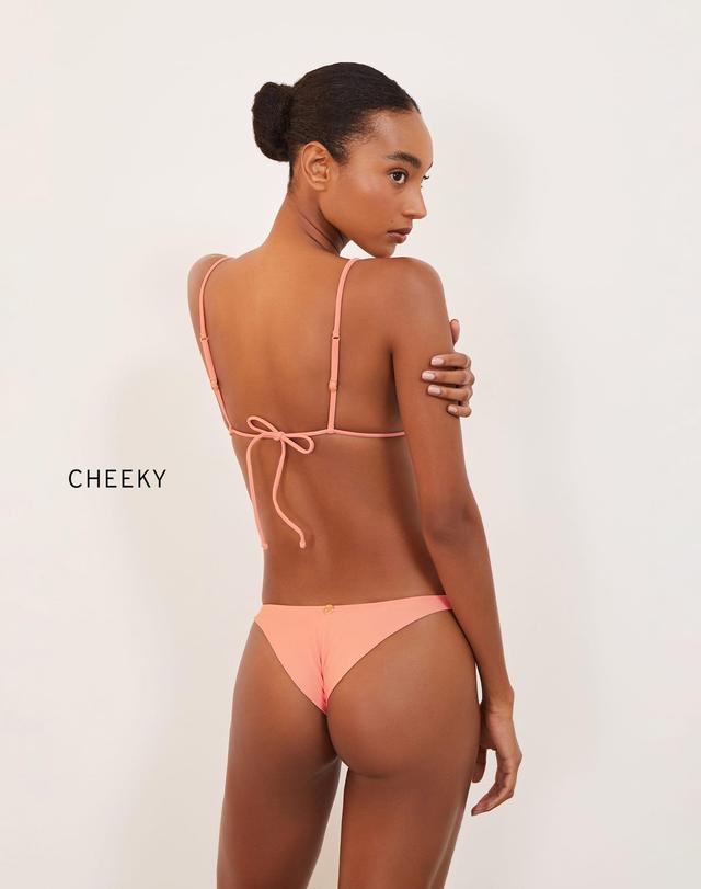 Cora Parallel Tri Top - Peach Product Image