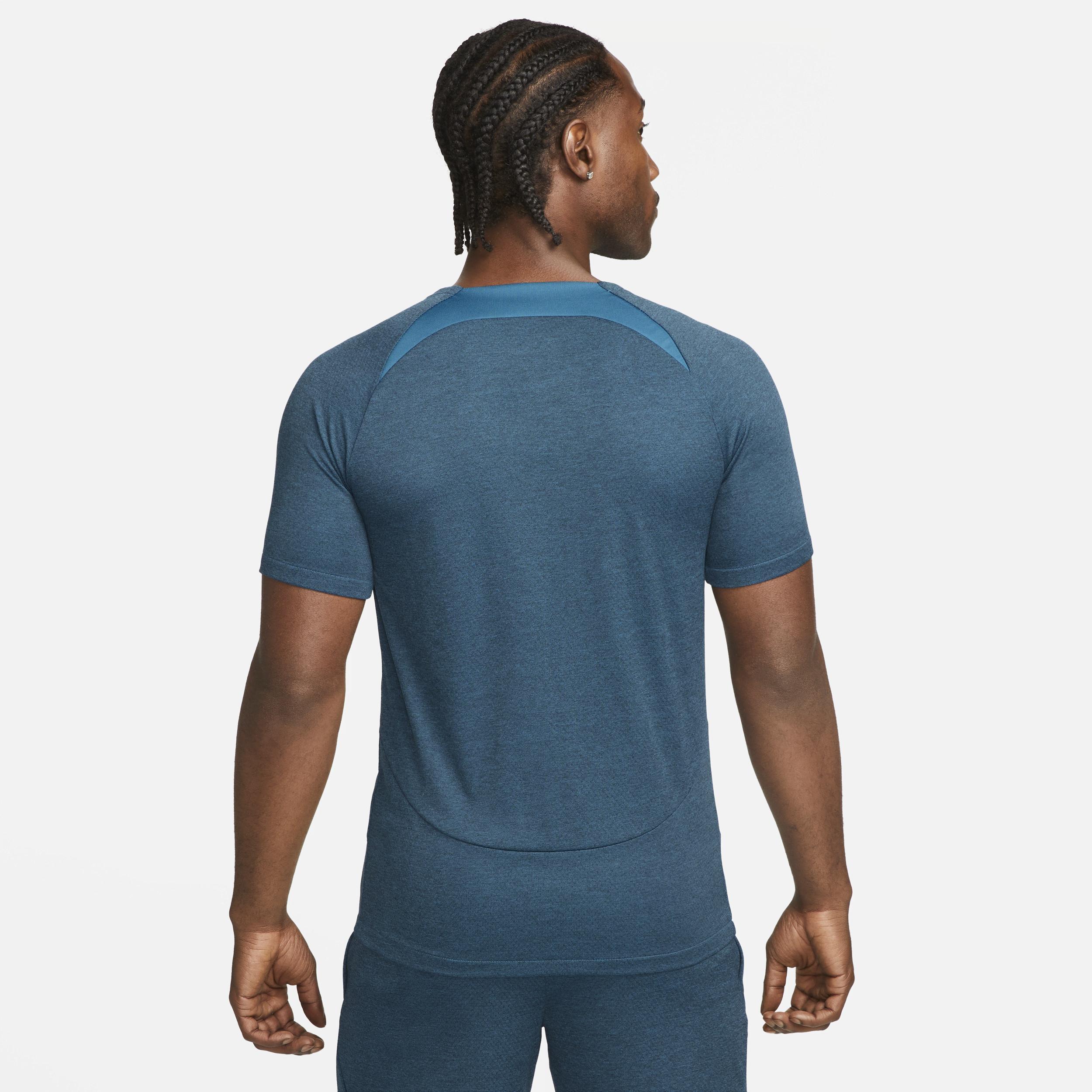 Nike Men's Academy Dri-FIT Short-Sleeve Soccer Top Product Image