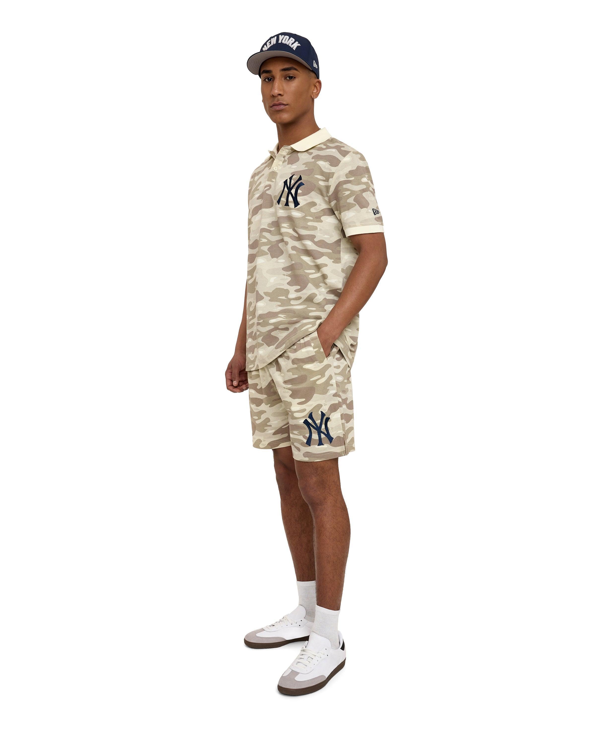 Los Angeles Dodgers Fairway Camo Shorts Male Product Image